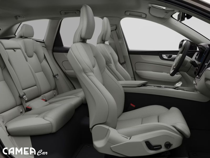 VOLVO XC60 B5 AWD MILD/HYBRID PLUS/DARK *MY26