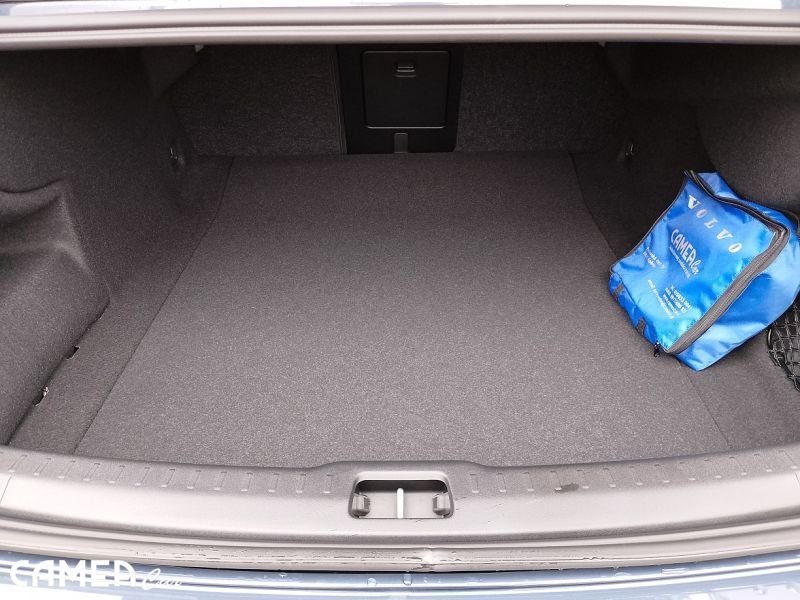 VOLVO SELEKT S90 B5 AWD Mild hybrid/diesel PLUS/BRIGHT POLESTAR
