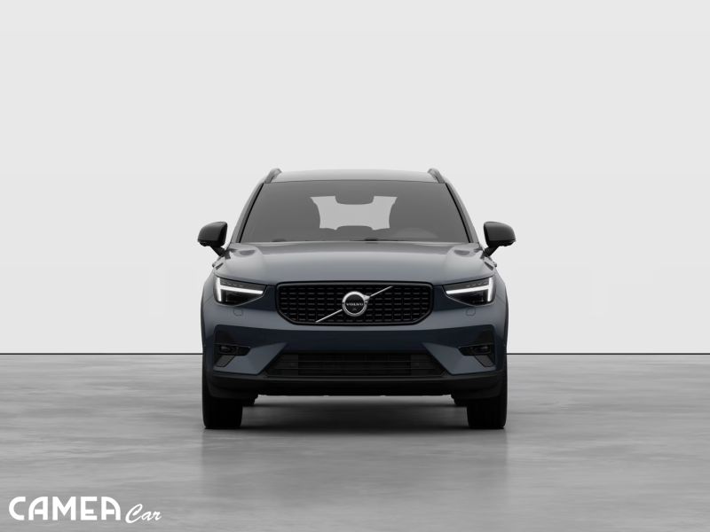 VOLVO XC40 B3 FWD 120kW PLUS/DARK AT7 MY*26