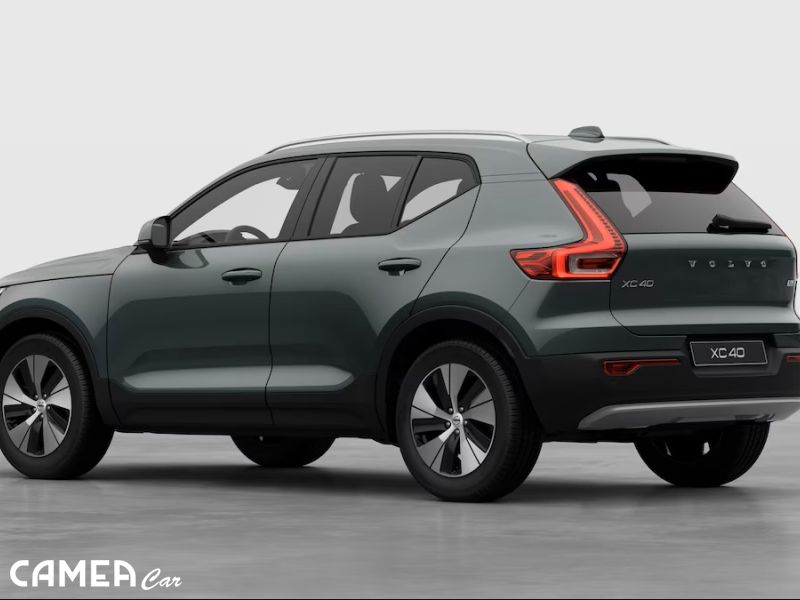 VOLVO XC40 B3 FWD 120kW AT7 CORE MY*26