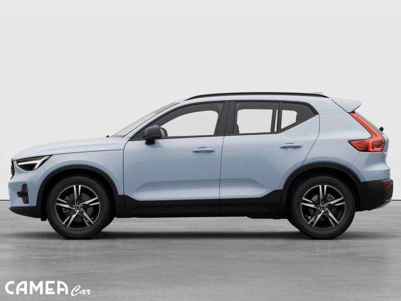 VOLVO XC40 B3 FWD 120kW PLUS/DARK AT7 MY*26