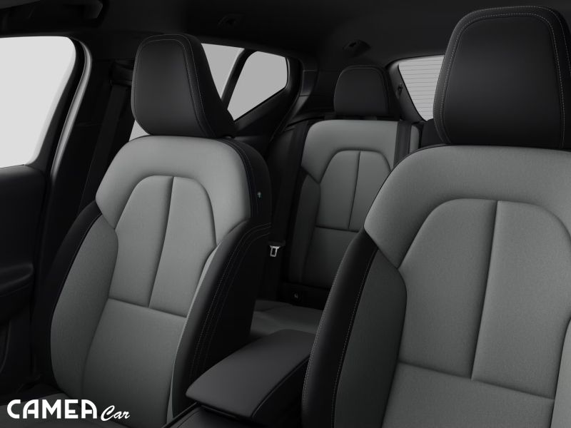 VOLVO XC40 B3 FWD 120kW PLUS/DARK AT7 MY*26