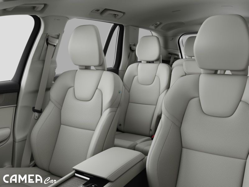 VOLVO XC90 T8 Plug IN Hybrid PLUS/BRIGHT 7m