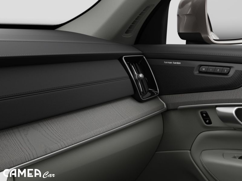 VOLVO XC90 T8 Plug IN Hybrid PLUS/BRIGHT 7m