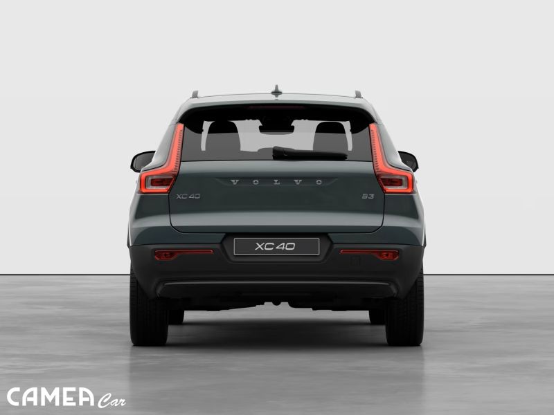 VOLVO XC40 B3 FWD 120kW PLUS/DARK AT7 MY*26