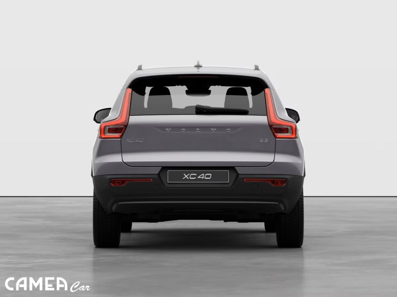 VOLVO XC40 B3 FWD 120kW PLUS/DARK AT7 MY*26