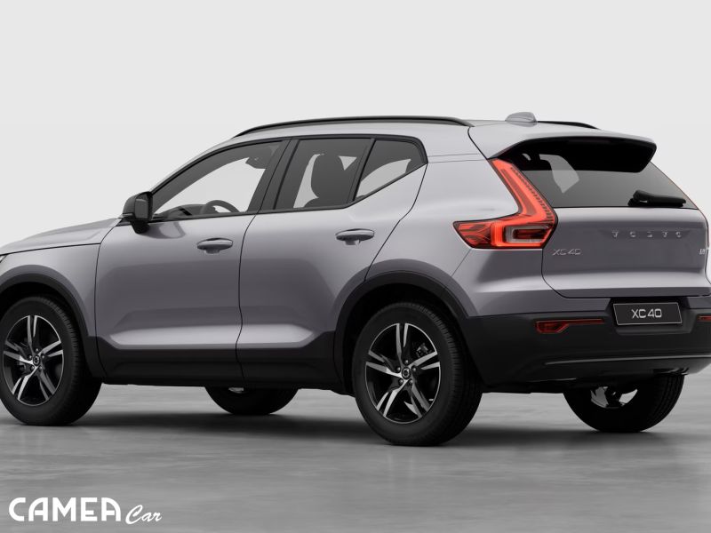 VOLVO XC40 B3 FWD 120kW PLUS/DARK AT7 MY*26