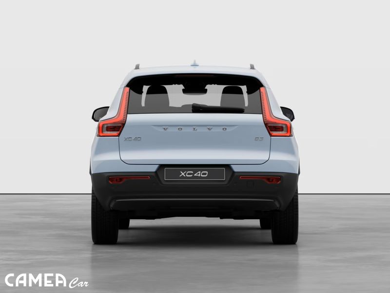 VOLVO XC40 B3 FWD 120kW PLUS/DARK AT7 MY*26