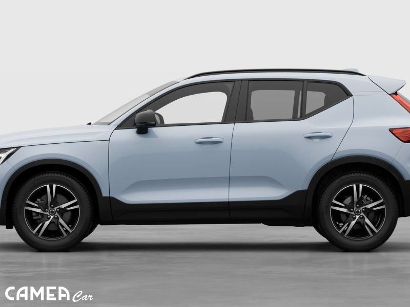 VOLVO XC40 B3 FWD 120kW PLUS/DARK AT7 MY*26