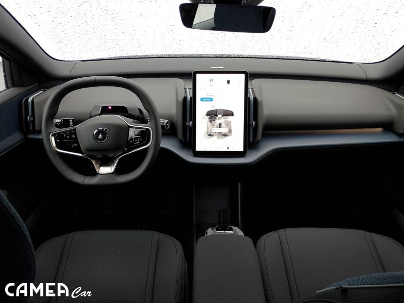 VOLVO EX30 Elektro SINGLE Motor Extended Range RWD 200kW PLUS