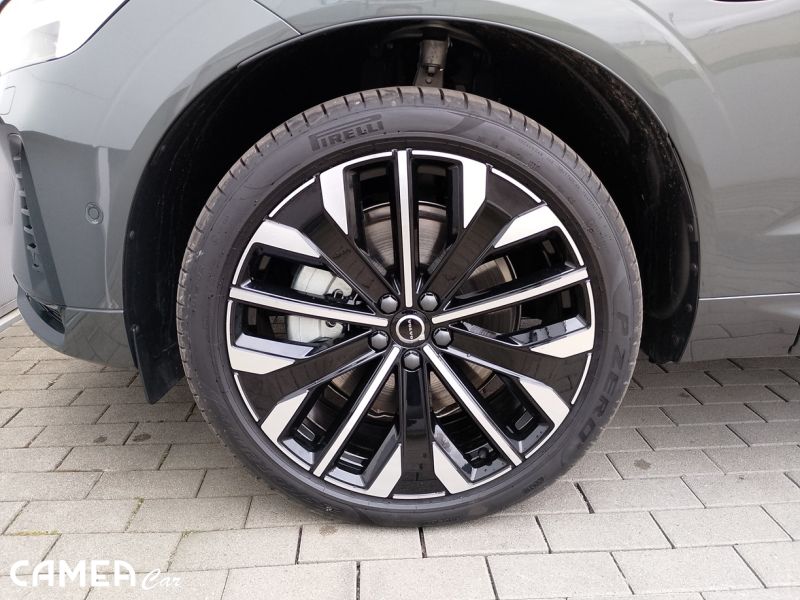 VOLVO XC60 T8 AWD PLUG-IN HYBRID PLUS/DARK MY*26