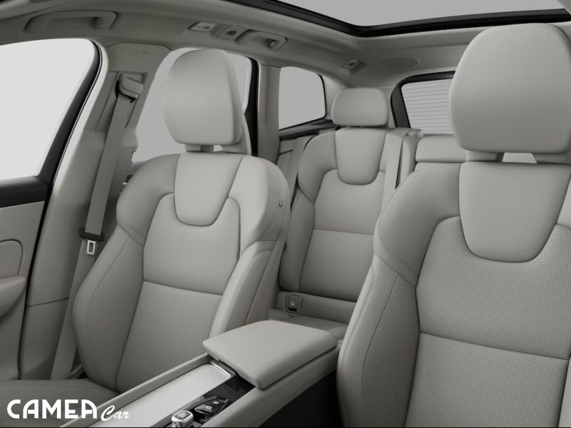 VOLVO XC60 B5 AWD MILD/HYBRID ULTRA/DARK *MY26