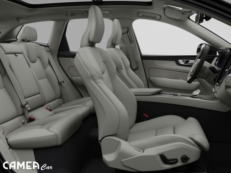 VOLVO XC60 B5 AWD MILD/HYBRID ULTRA/DARK *MY26