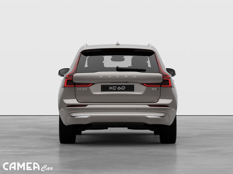 VOLVO XC60 B5 AWD MILD/HYBRID ULTRA/BRIGHT