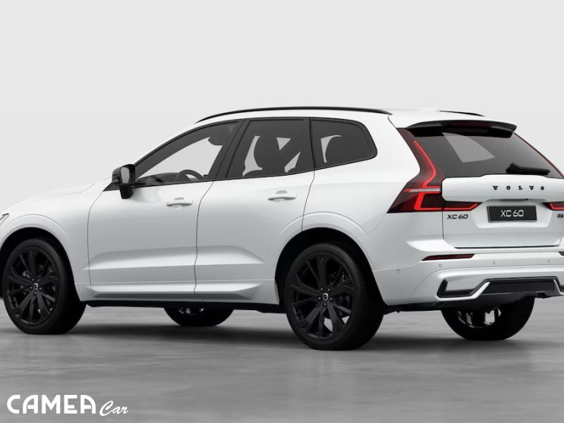 VOLVO XC60 B5 AWD BLACK EDITION MILD HYBRID 184kW PLUS