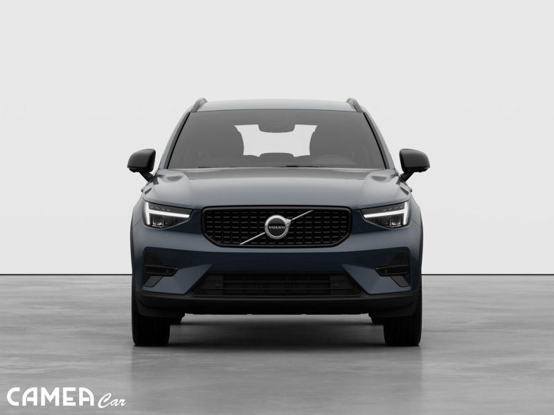 VOLVO XC40 B3 FWD 120kW PLUS/DARK AT7