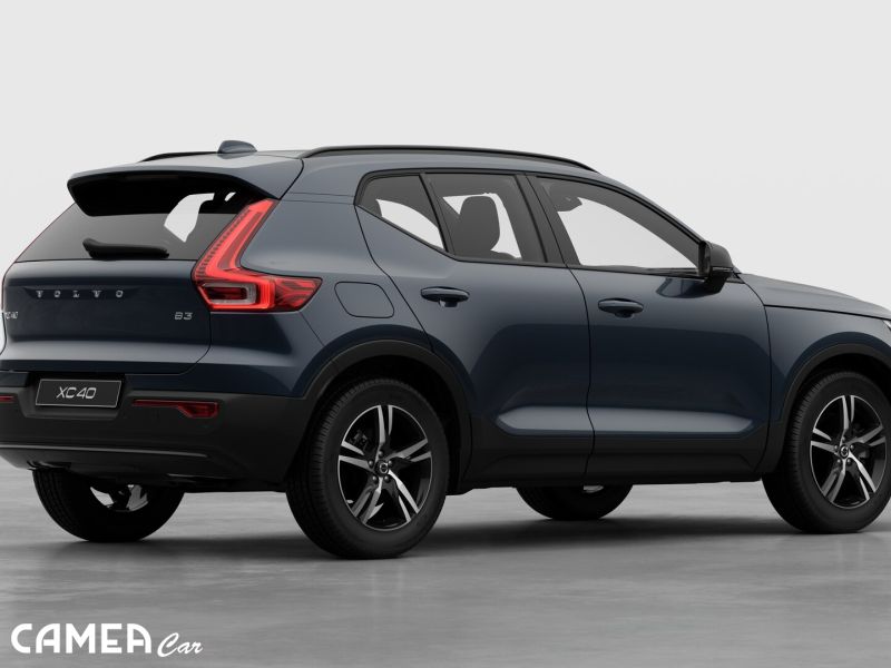 VOLVO XC40 B3 FWD 120kW PLUS/DARK AT7