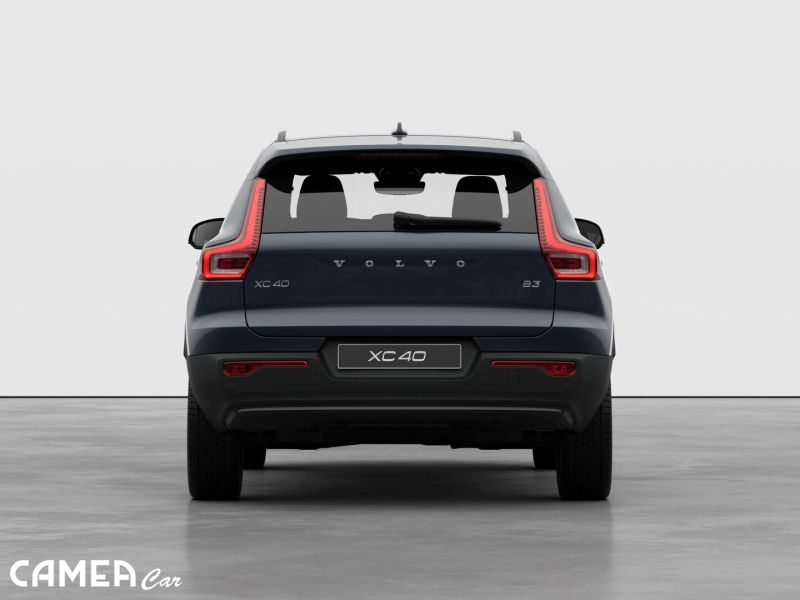 VOLVO XC40 B3 FWD 120kW PLUS/DARK AT7