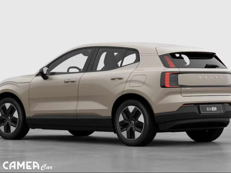 !! AKCIA !! VOLVO EX30 Elektro Single Motor 200kW RWD CORE