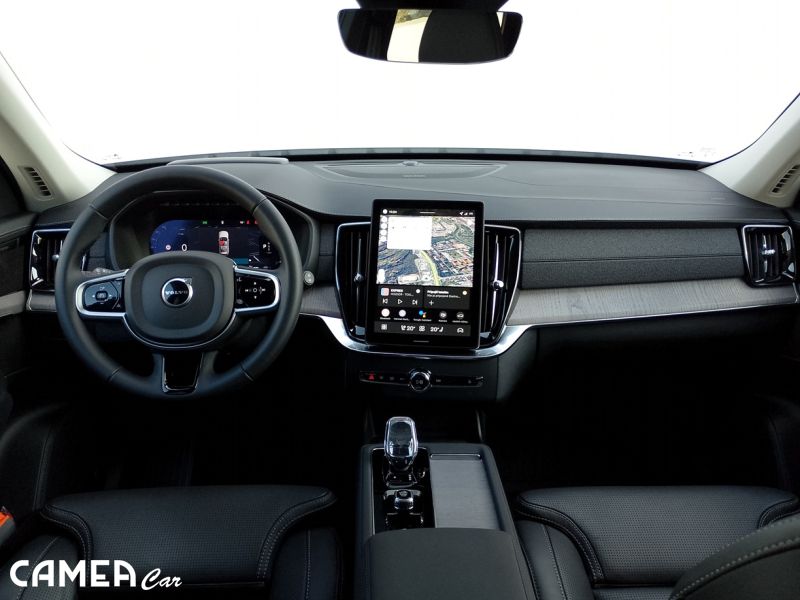 VOLVO SELEKT XC90 B5 AWD PLUS/DARK Milld Hybrid benzín 184kW POLESTAR