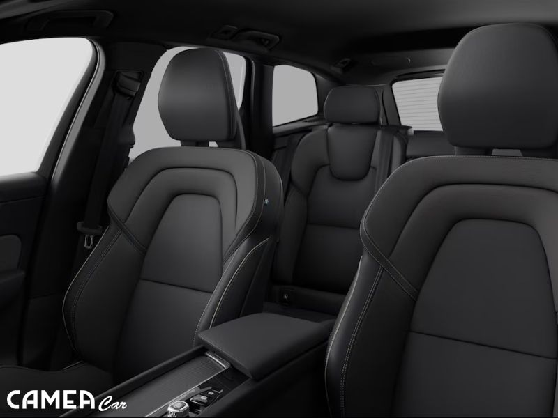 VOLVO XC60 B5 AWD BLACK EDITION MILD HYBRID 184kW PLUS