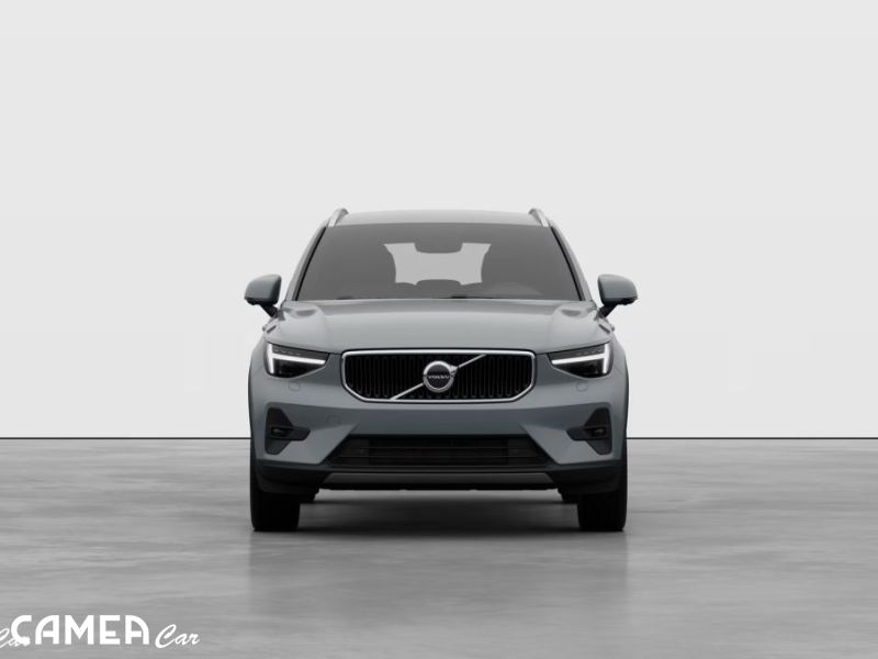 VOLVO XC40 B3 FWD 120kW AT7 CORE MY*26