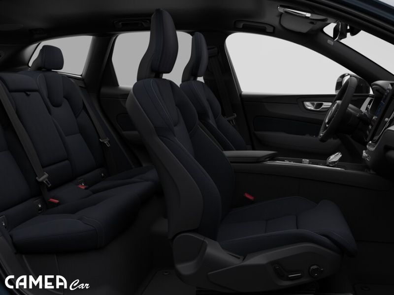 VOLVO XC60 B5 AWD MILD/HYBRID PLUS/DARK *MY26