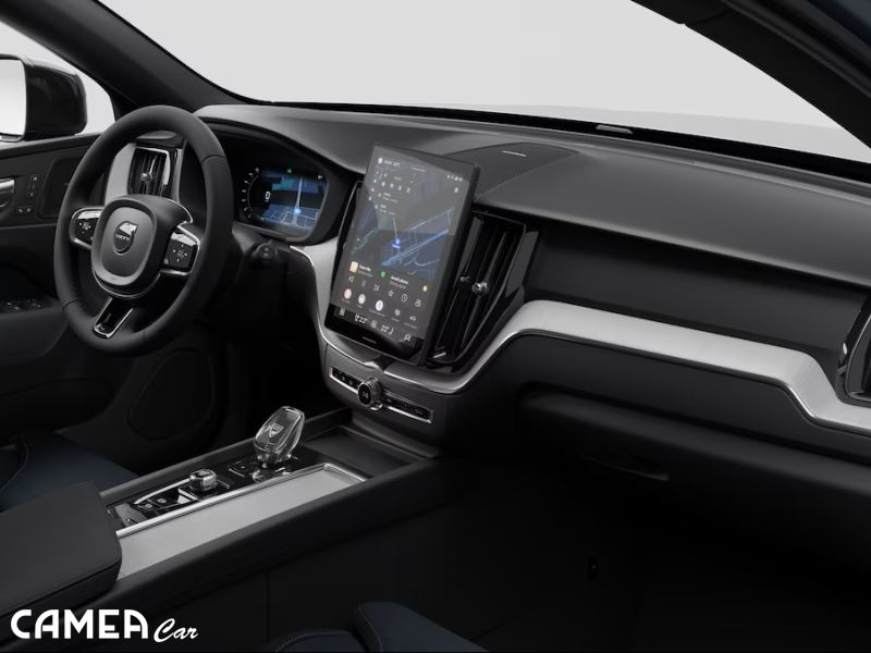 VOLVO XC60 B5 AWD MILD/HYBRID PLUS/DARK *MY26