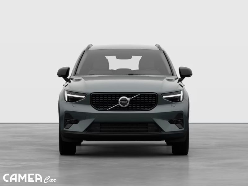 VOLVO XC40 B3 FWD 120kW PLUS/DARK AT7 MY*26