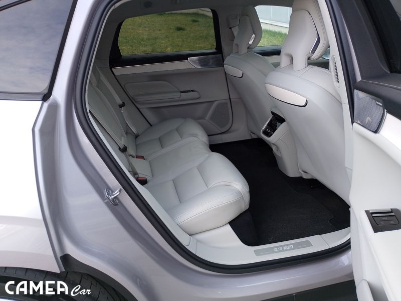 Nové VOLVO ES90 ULTRA, Single Motor Extended Range , kožený ventilovaný Nappa interiér