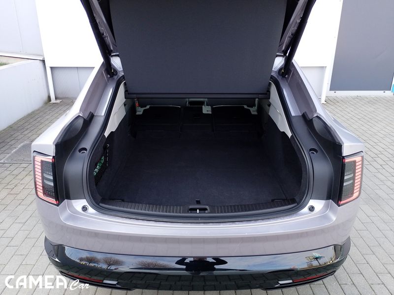 Nové VOLVO ES90 ULTRA, Single Motor Extended Range , kožený ventilovaný Nappa interiér