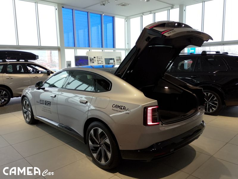 Nové VOLVO ES90 ULTRA, Single Motor Extended Range , kožený ventilovaný Nappa interiér