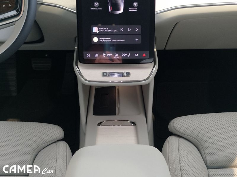 Nové VOLVO ES90 ULTRA, Single Motor Extended Range , kožený ventilovaný Nappa interiér