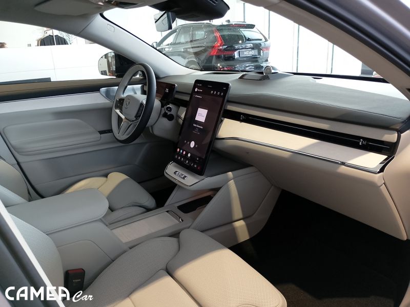 Nové VOLVO ES90 ULTRA, Single Motor Extended Range , kožený ventilovaný Nappa interiér