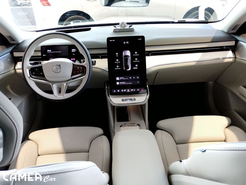 Nové VOLVO ES90 ULTRA, Single Motor Extended Range , kožený ventilovaný Nappa interiér