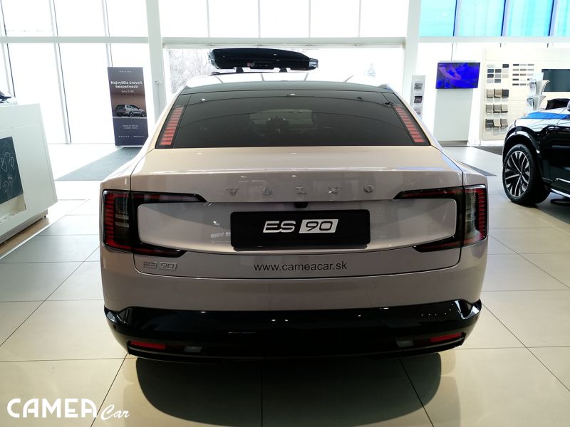 Nové VOLVO ES90 ULTRA, Single Motor Extended Range , kožený ventilovaný Nappa interiér