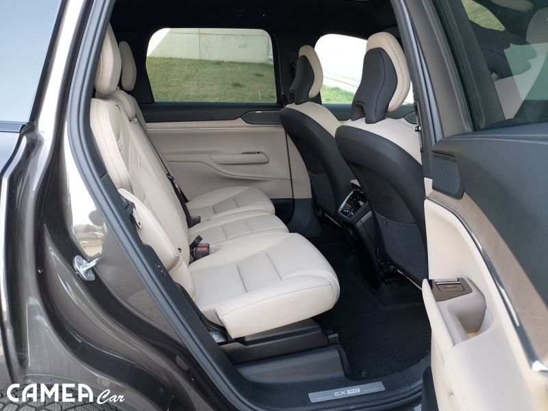 VOLVO EX90 TWIN MOTOR ULTRA PERFORMANCE 380 kW