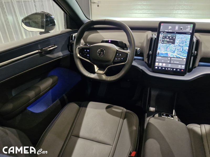 VOLVO EX30 Elektro SINGLE Motor Extended Range RWD 200kW PLUS