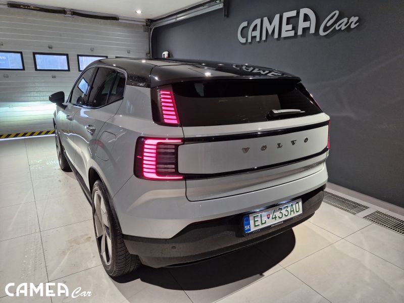 VOLVO EX30 Elektro SINGLE Motor Extended Range RWD 200kW PLUS