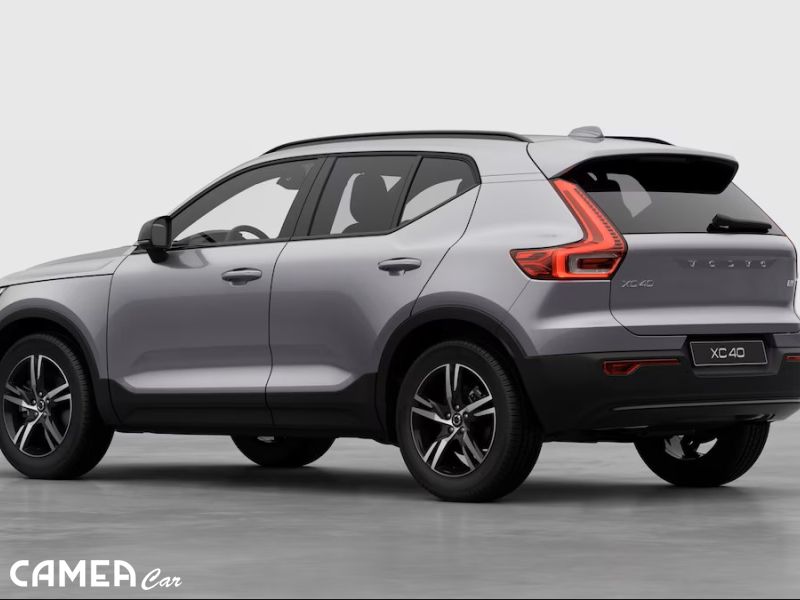 VOLVO XC40 B3 Mild hybrid Petrol Plus/DARK