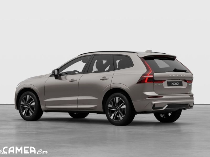 VOLVO XC60 B5 AWD MILD/HYBRID PLUS/DARK