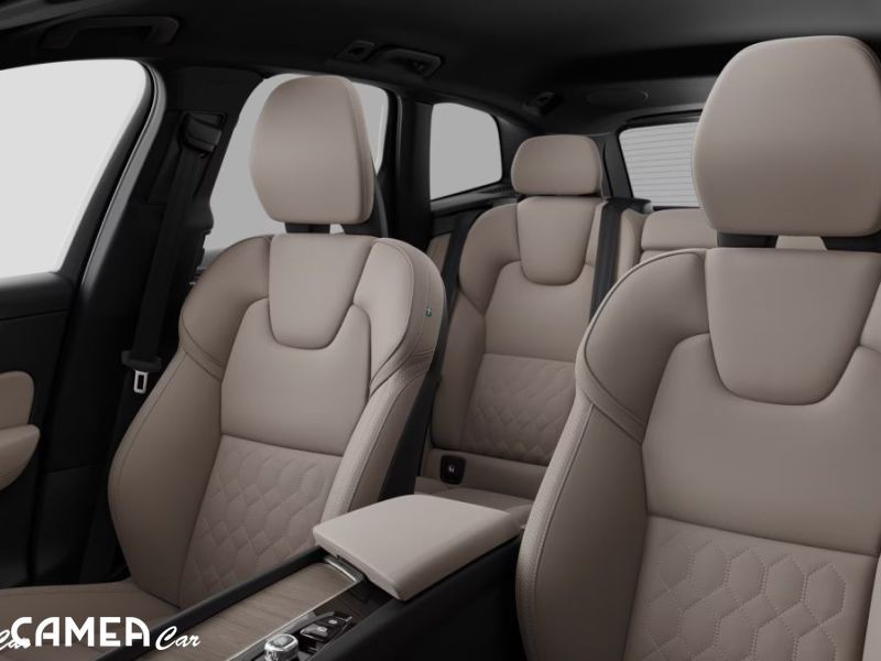 VOLVO XC60 B5 AWD Petrol MILD/HYBRID PLUS/DARK