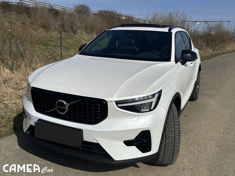 Volvo XC40 B4 AWD Ultimate Dark Mild HYBRID