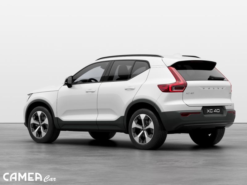 Volvo XC40 B4 AWD Ultimate Dark Mild HYBRID 145kW