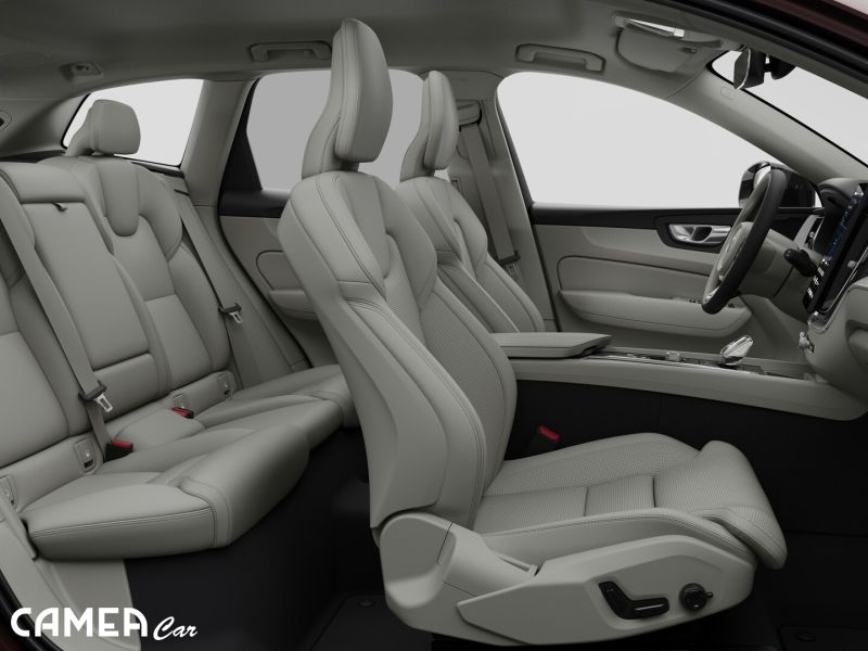 VOLVO XC60 B5 AWD MILD/HYBRID PLUS/DARK