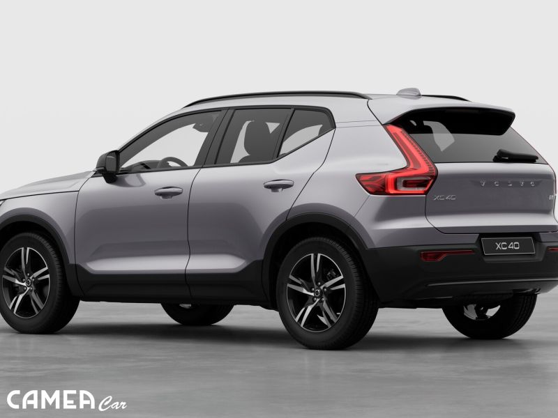 VOLVO XC40 B3 FWD 120kW PLUS/DARK AT7