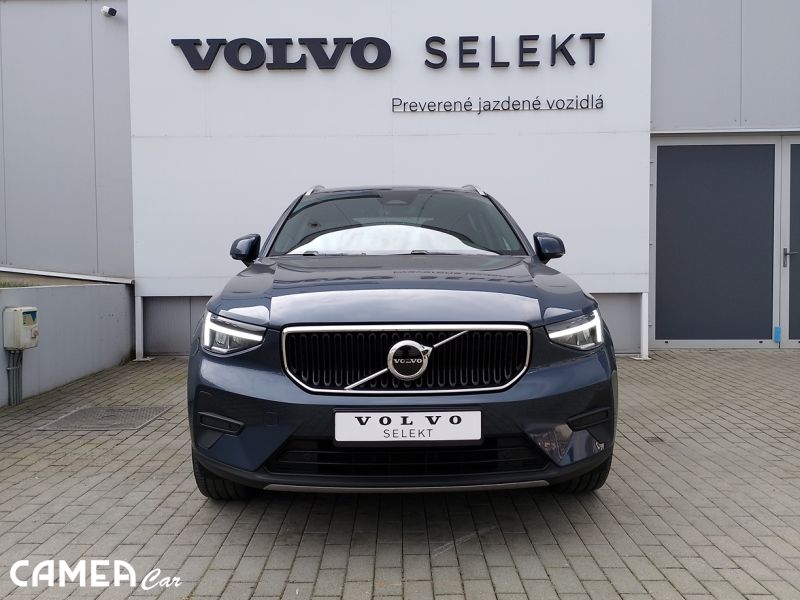 VOLVO SELEKT XC40 B3 FWD 120kW AT7 CORE Mild hybrid/benzín