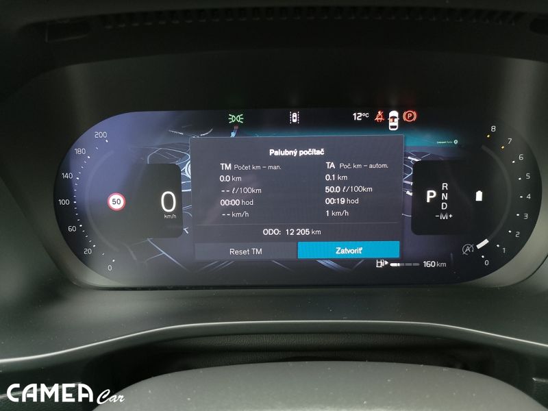 VOLVO SELEKT XC40 B3 FWD 120kW AT7 CORE Mild hybrid/benzín