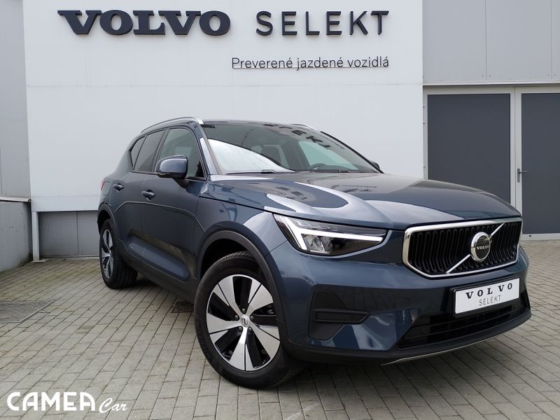 VOLVO SELEKT XC40 B3 FWD 120kW AT7 CORE Mild hybrid/benzín