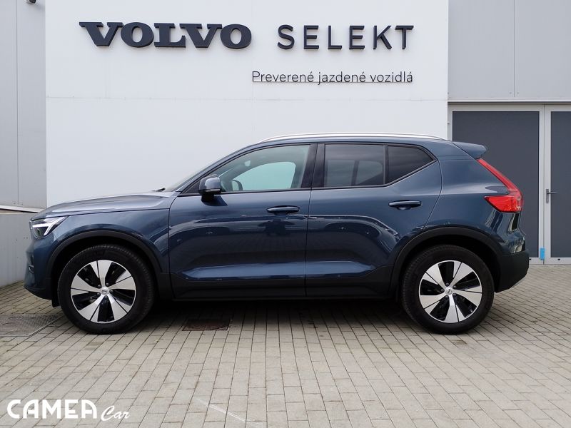 VOLVO SELEKT XC40 B3 FWD 120kW AT7 CORE Mild hybrid/benzín